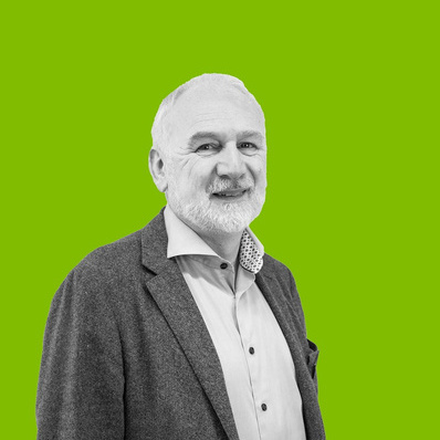 Peter Andrews